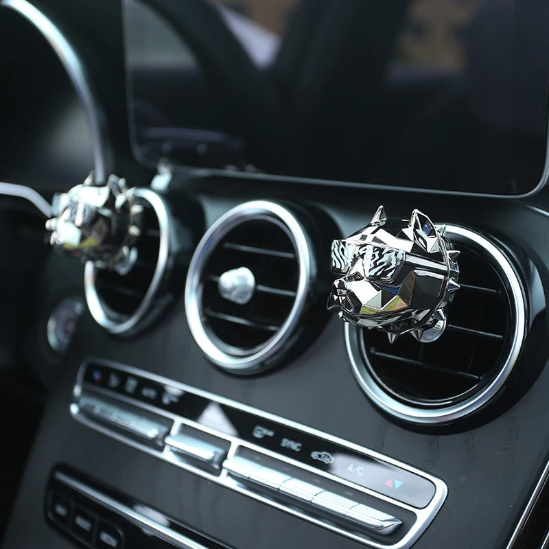 Parfum Bulldog Premium pour Voiture LuxDrive